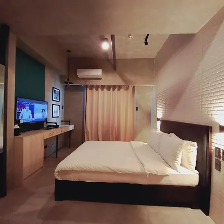 Affable 1Br Service Apartment 2Px Allows 5Px 19088